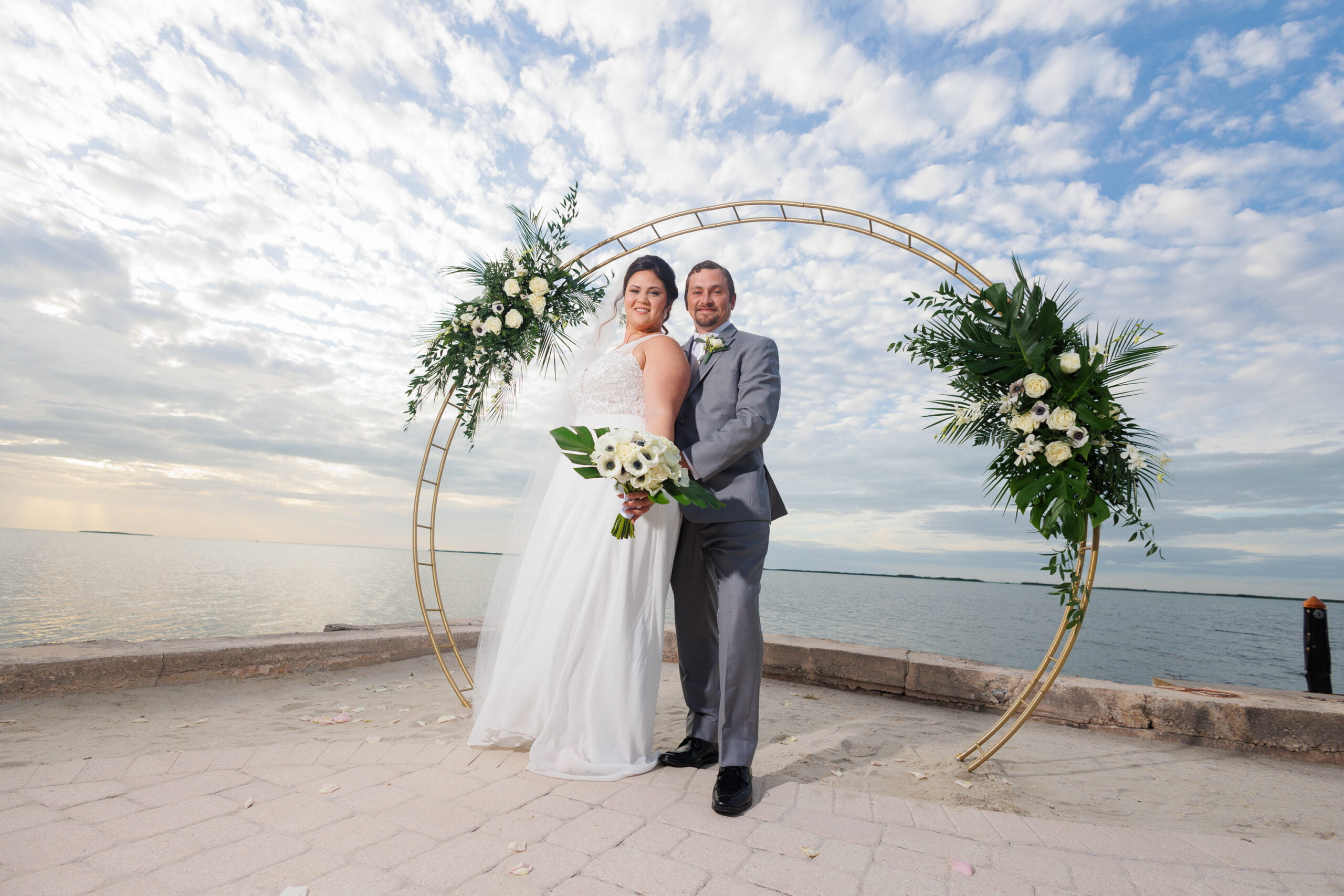 Read more about the article Real Wedding All Inclusive Elopement Packages  – Florida Keys Elopement